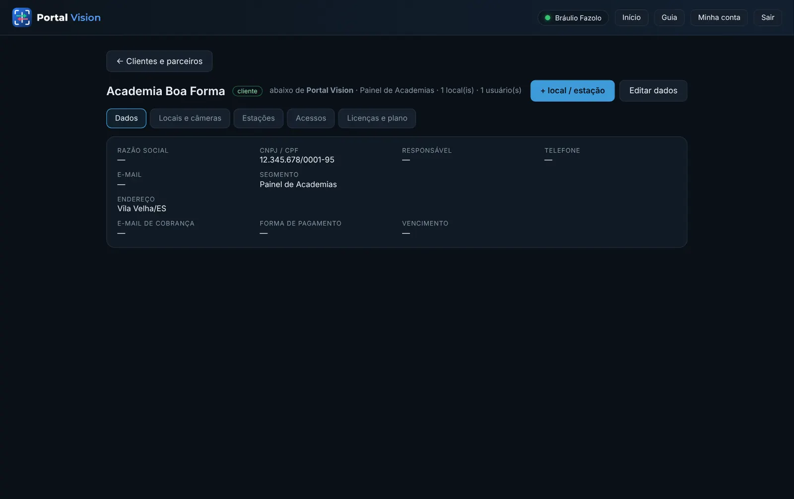 Aba Dados: a ficha do cliente